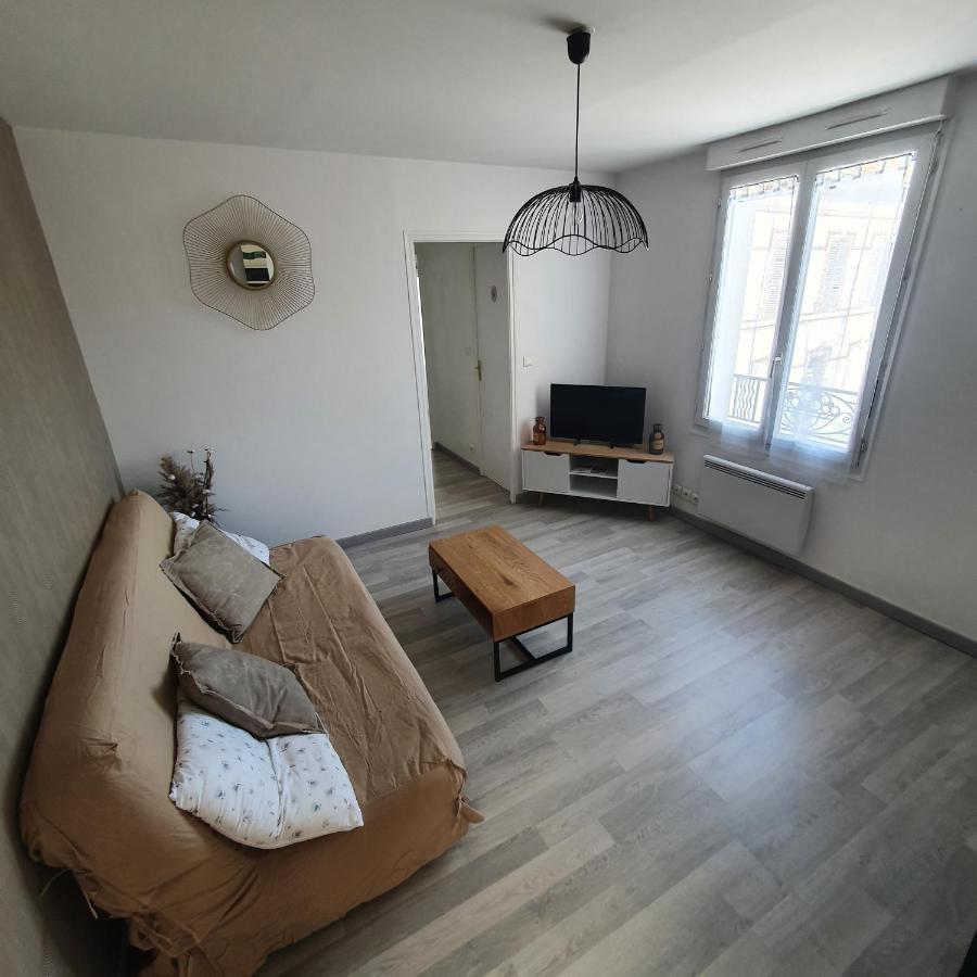 Appartement De La Tour Épernay Exteriér fotografie